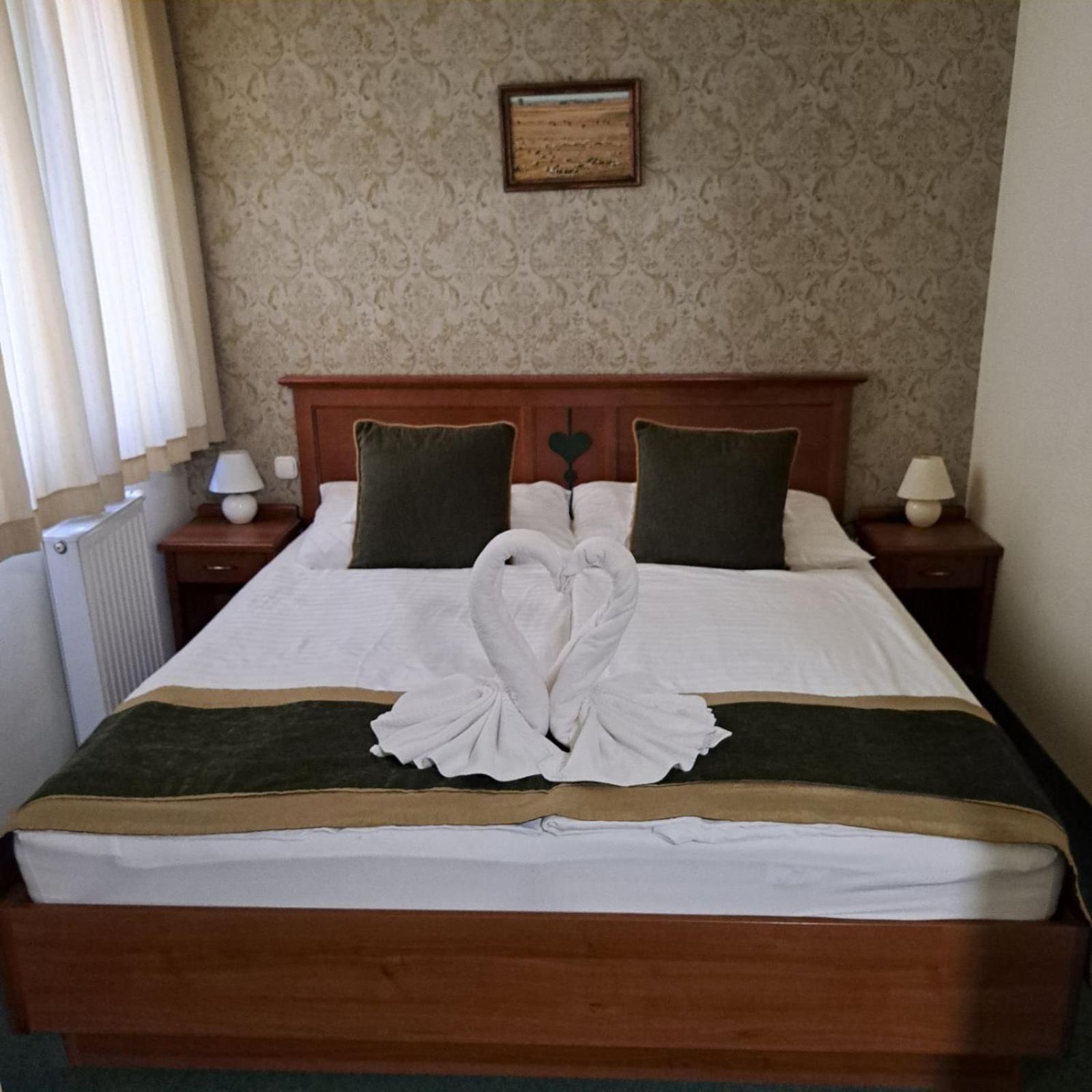 Kigyosi Csarda & Panzio Bed and Breakfast Fulopszallas Buitenkant foto