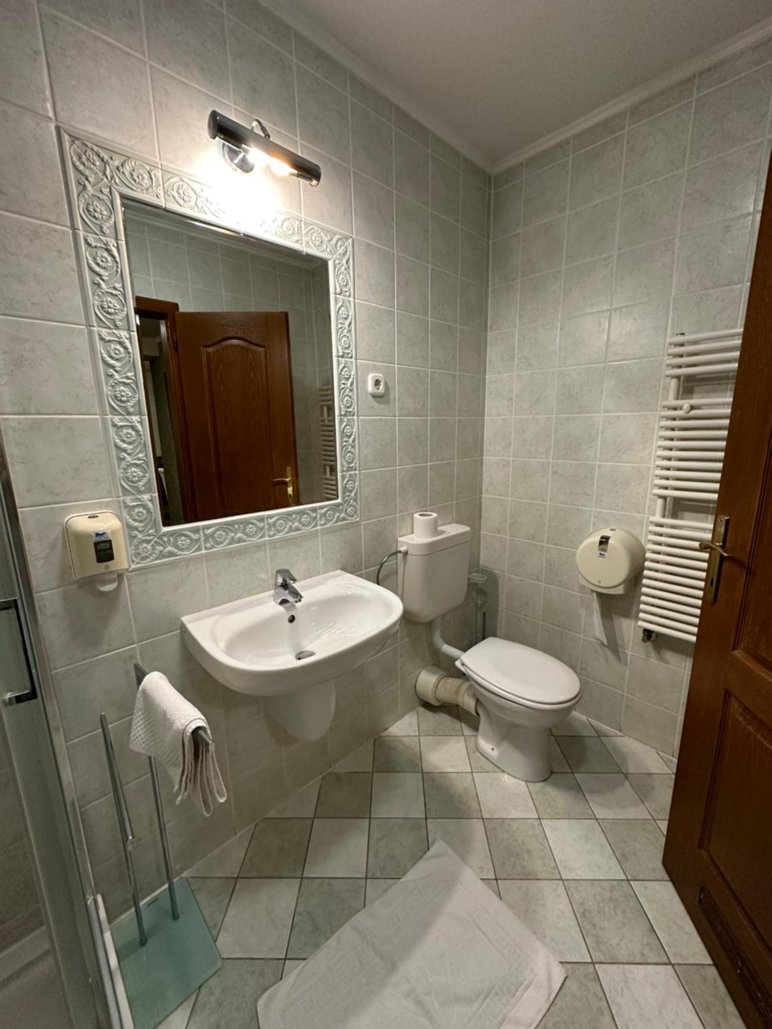 Kigyosi Csarda & Panzio Bed and Breakfast Fulopszallas Buitenkant foto